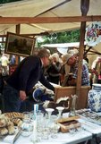 Buchen Sie in Secondhand & Kunst für Flohmarkt Friedrichshagen hier online einen Marktstand!